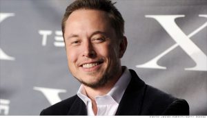 Conoce a Elon Musk el multimillonario del futuro