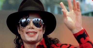 Michael Jackson el famoso más rico después de la muerte
