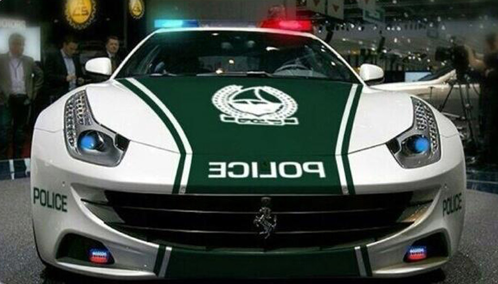Los carros policia más caros del mundo - Ferrari FF
