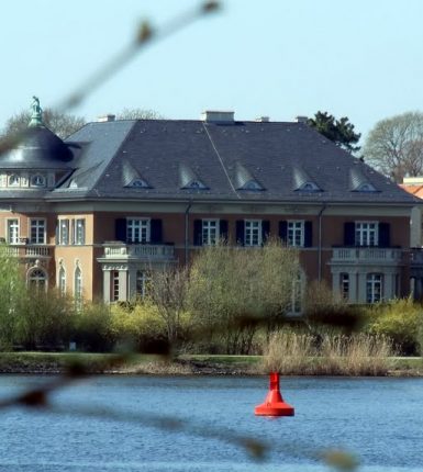 La villa histórica Kampffmeyer de Potsdam a la venta